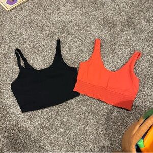 Set of two sports bras/bralettes